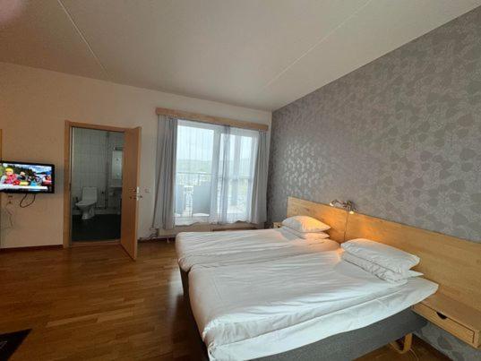 Hotell Arjaeng Esterno foto