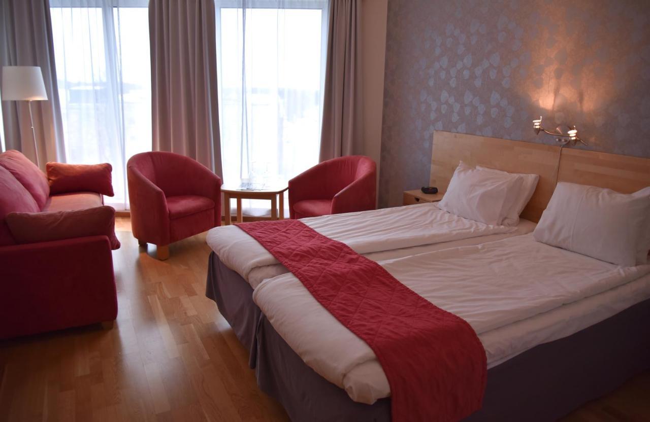 Hotell Arjaeng Esterno foto